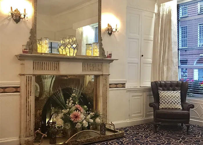 Hotell Dergvale 2*