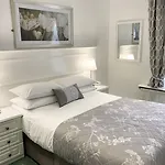 Hotel Dergvale Dublin