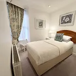 Dergvale Hotel Dublin