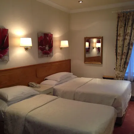 Hotel Dergvale