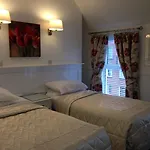 Dergvale Hotel Dublin